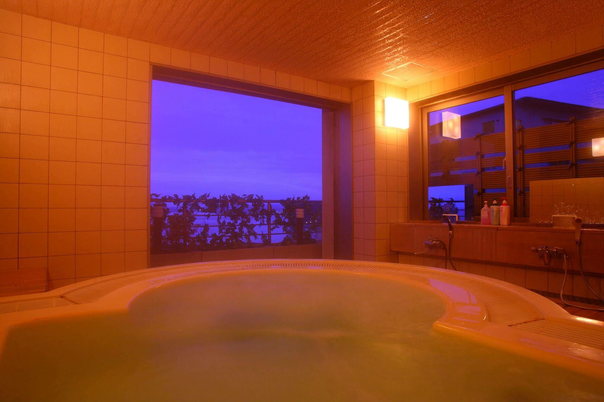Hotel Eihokaku Himi Zewnętrze zdjęcie